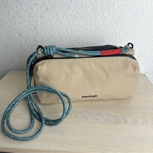 Topologie Medium Bottle Sacoche Beige with Blue Cord Strap